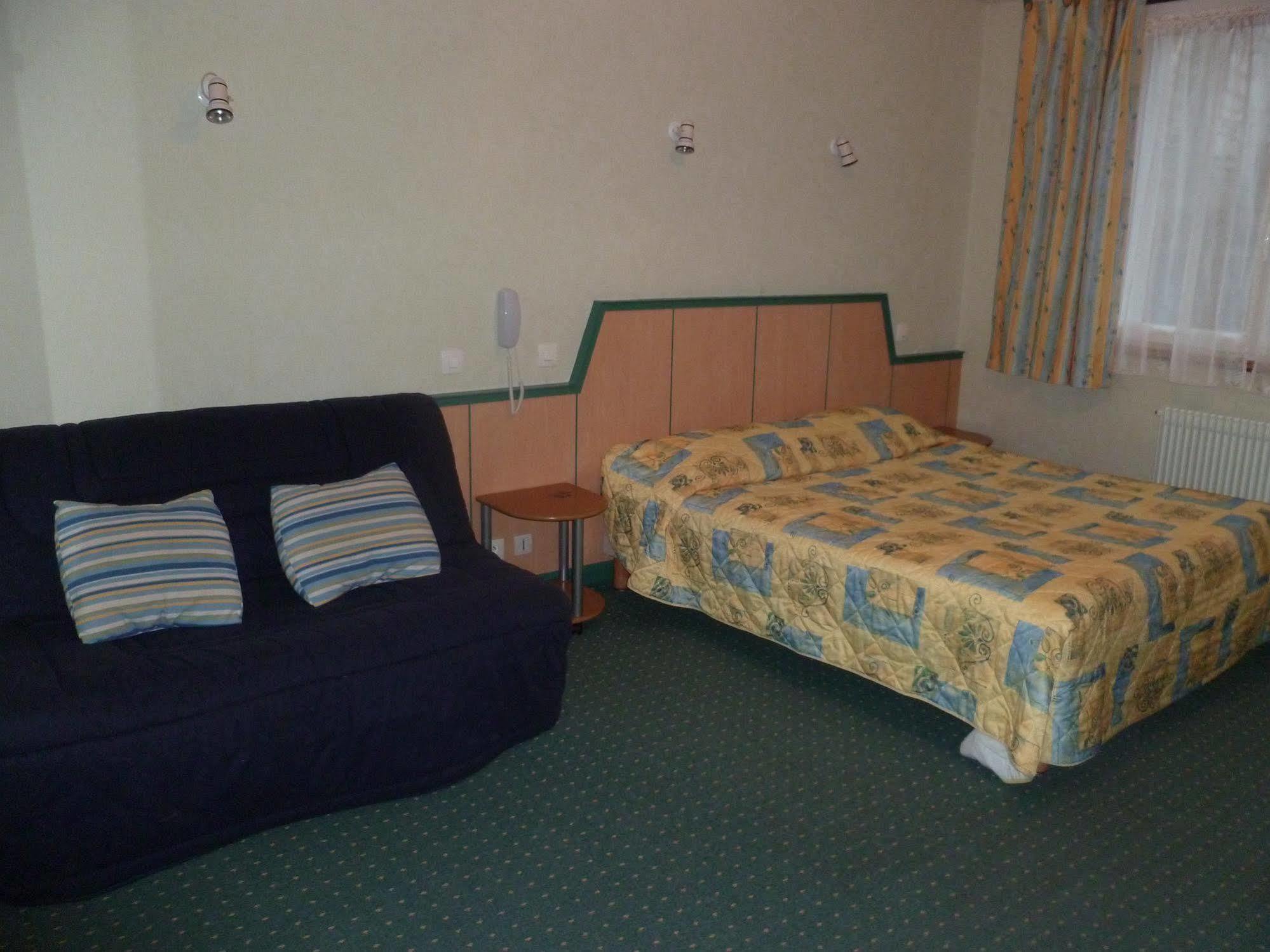 Hotel Rive Sud Chinon Zewnętrze zdjęcie